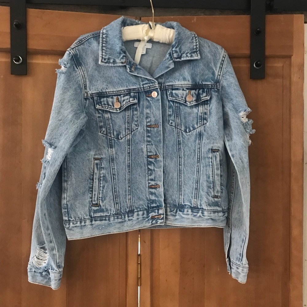 Forever 21 Denim Jean Jacket with Distressed Sleeves Size Small